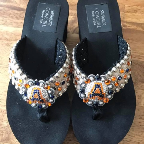 saltwater cowgirl flip flops